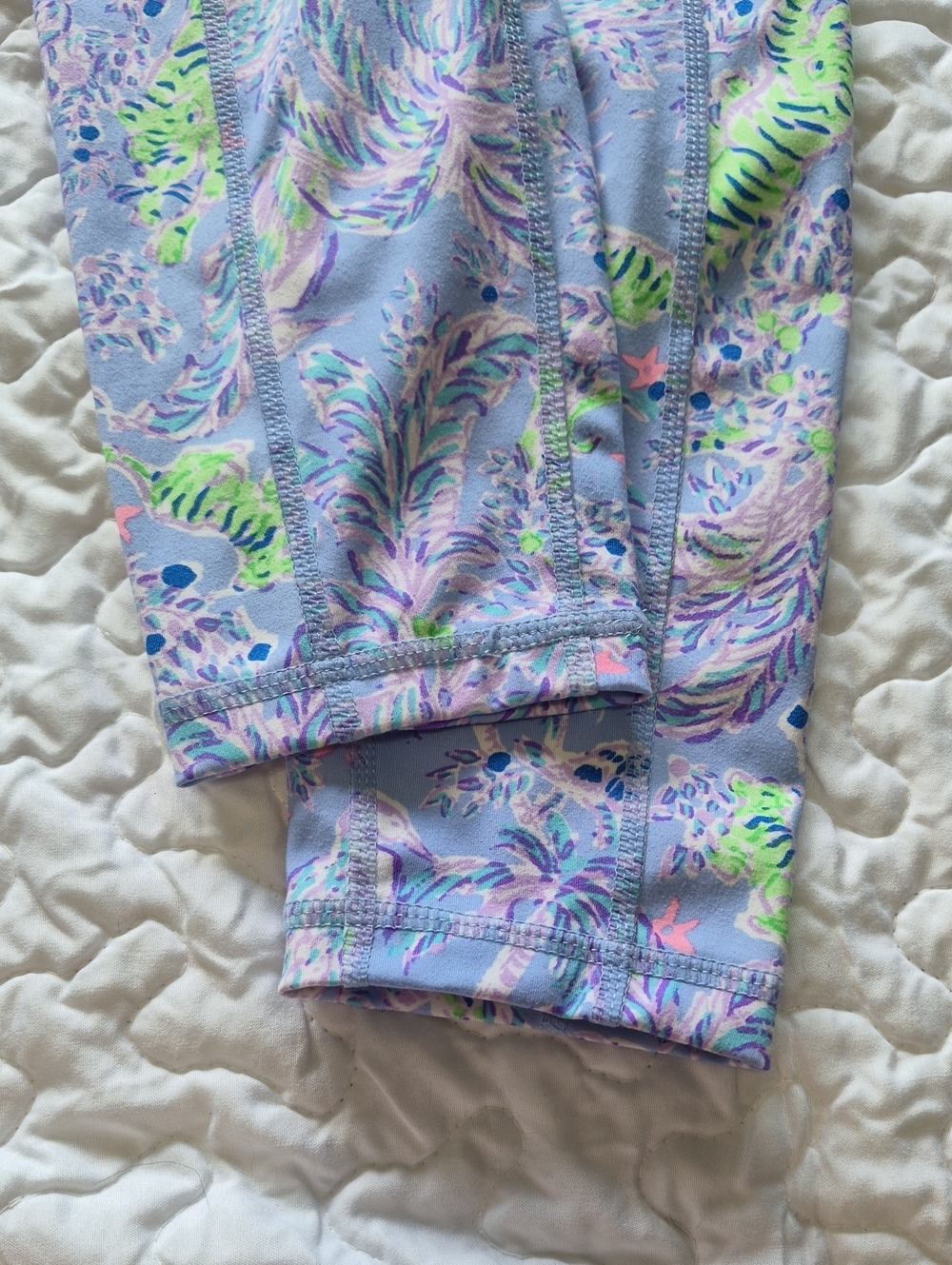 Lilly Pulitzer Luxletic Blue Peri Turtle Package UPF 50+ Tank Legging Set M - Picture 8 of 14